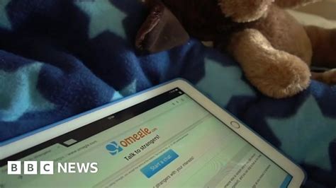 periscope flash|Omegle: Children expose themselves on video chat site